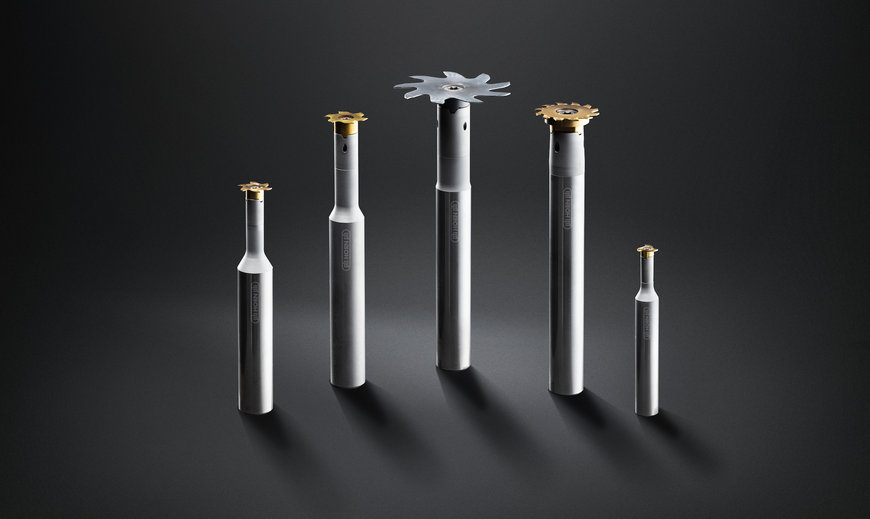 Slot milling of narrow grooves